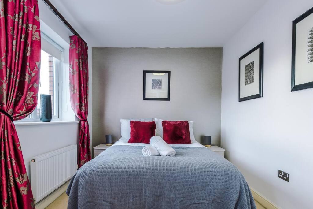 Stylish Townhouse Chester City Centre With Parking Εξωτερικό φωτογραφία